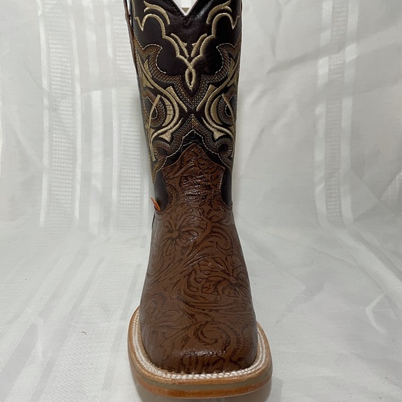 Rodeó brown boot! Elegant western look! - Picture 5 of 6